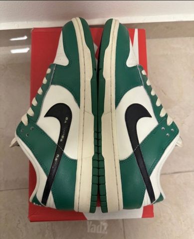 NUKE DUNK LOW LOTTERY PACK