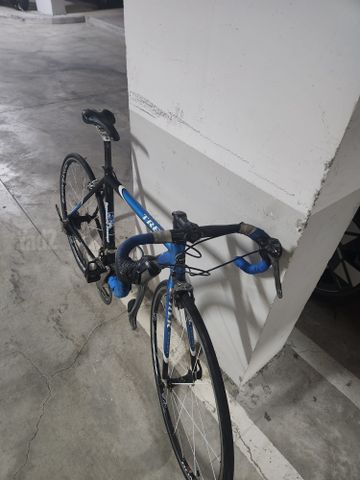 אופני כביש TREK