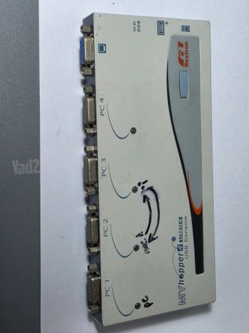 מתג KVM של Rextron