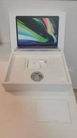 MacBook Pro 13 M2 כמו חדש