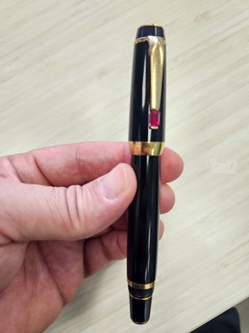 עט רולר montblanc