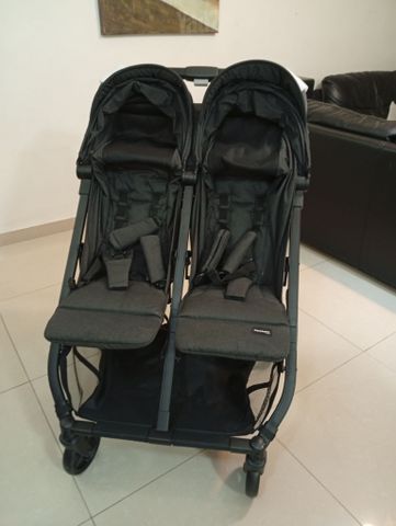 עגלת תאומים