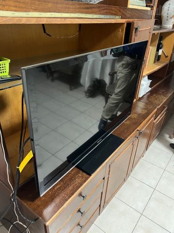 טלוויזה