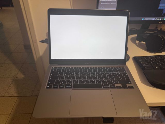 MacBook Air M1