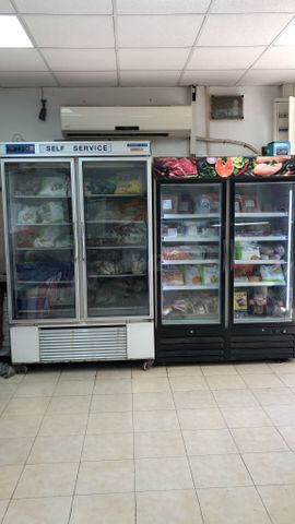 מקפיאים