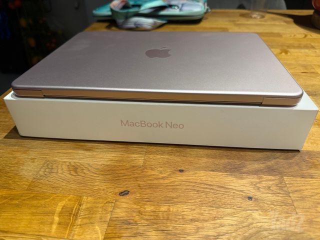 macbook neo
