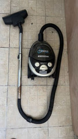 שואב אבק Russell Hobbs 2200W