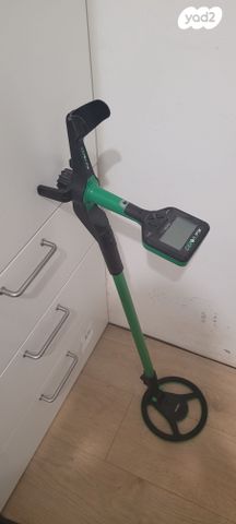 גלאי מתכות