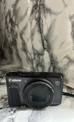 מצלמת Canon PowerShot SX720 HS