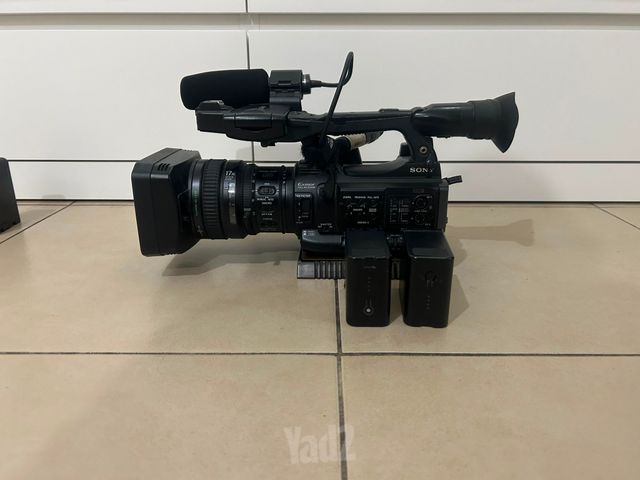 מצלמה SONY PXW 200