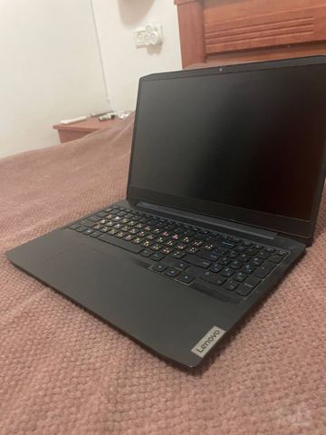 מחשב נייד Lenovo