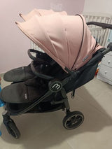 עגלת תאומים