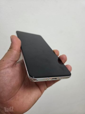 OnePlus 8t