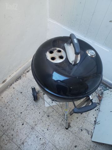 מנגל פחמים weber
