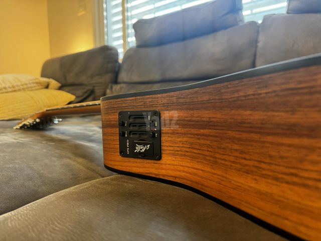 גיטרת Maton SRS70C-12
