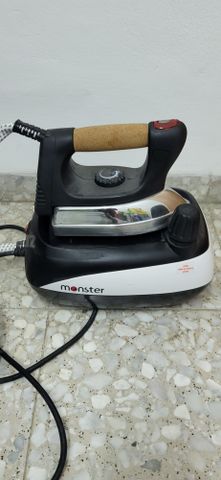 מגהץ קיטור
