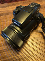 מצלמת ניקום p1100