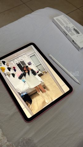 iPad 11 של Apple (דגם 2025)