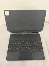 Magic Keyboard לאייפד פרו 12.9