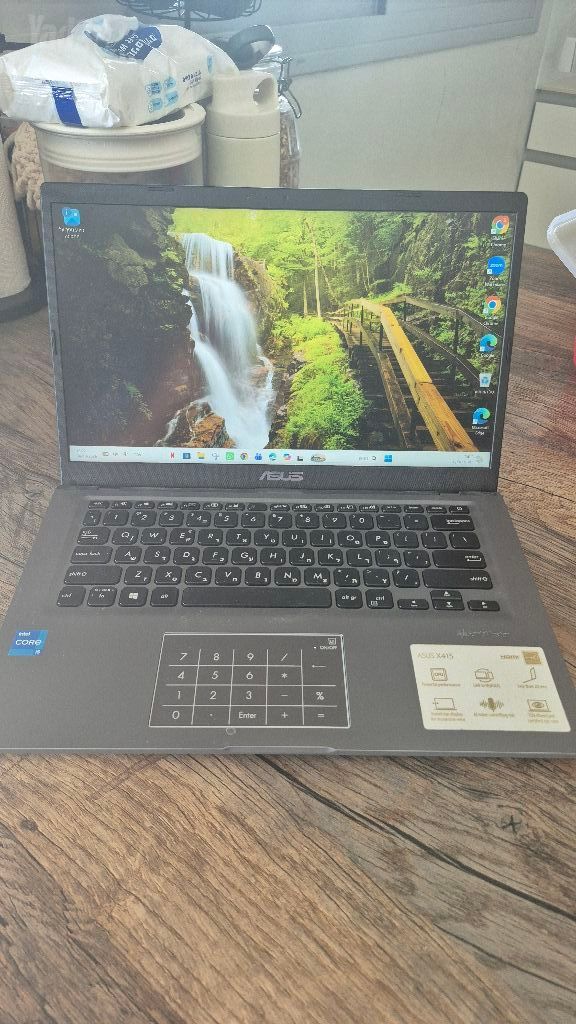 מחשב נייד ASUS VivoBook 14