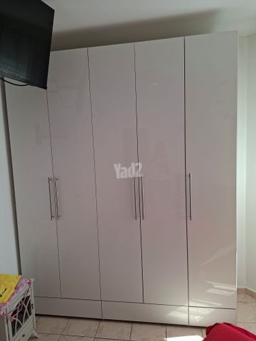 ארון בגדים