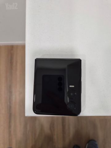 Infinix Zero Flip