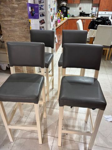 4 כיסאות בר