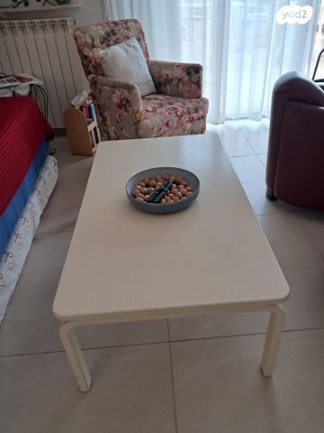 שולחן סלון עץ מלא שומרת הזורע