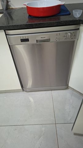 מדיח סטנדרנטי