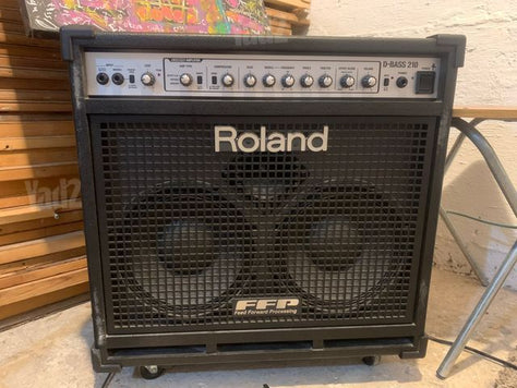 מגבר בס Roland D-Bass 210