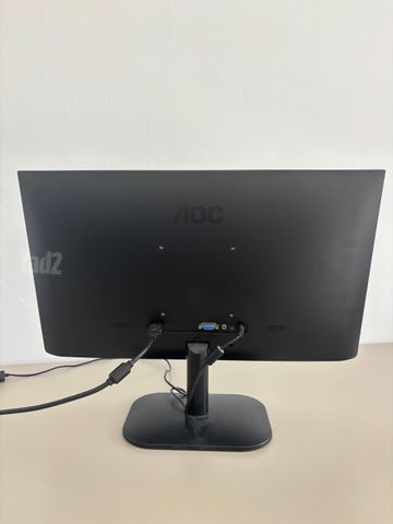 מסך מחשב AOC 22”