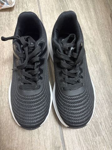 נעלי Hush puppies