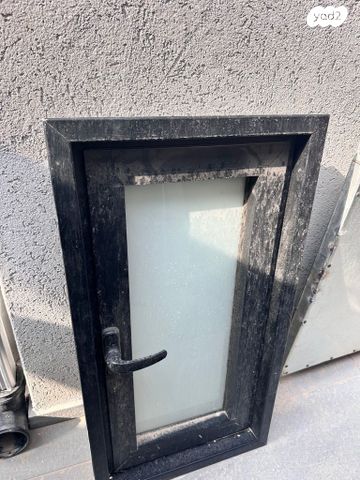 חלונות בית ל