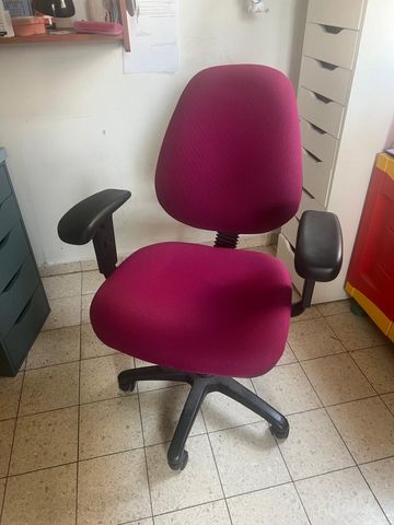 ריהוט משרדי