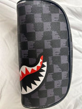 תיק של SPRAYGROUND