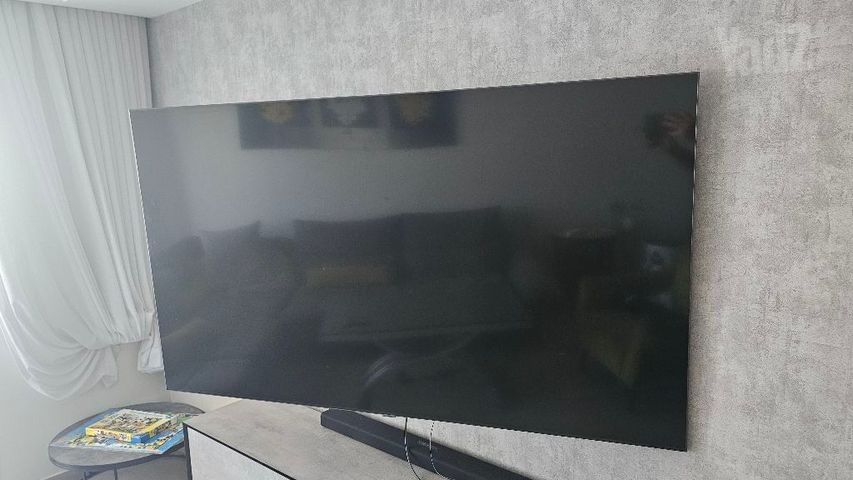 מסך סמסונג QLED 75