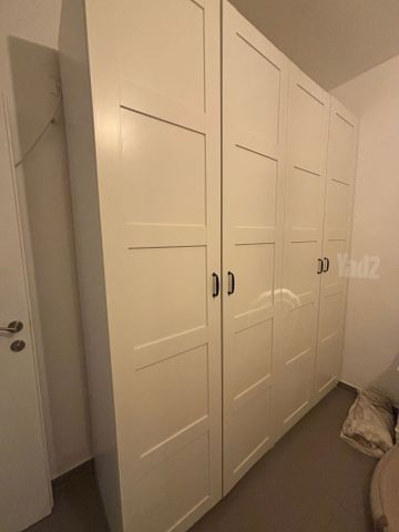 ארון בגדים