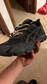 נעלי acics gel nyc שחורות