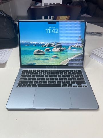 Apple macbook air m4