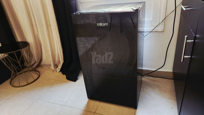 מקרר משרדי