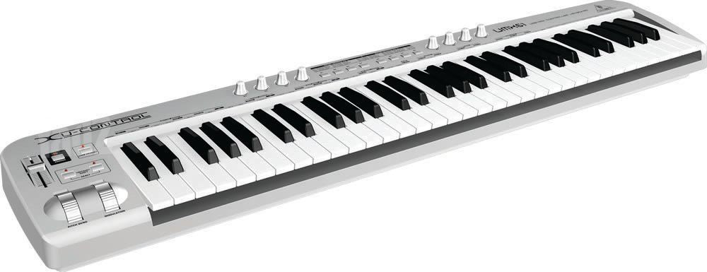 מקלדת שליטה Behringer umx61