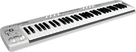 מקלדת שליטה Behringer umx61