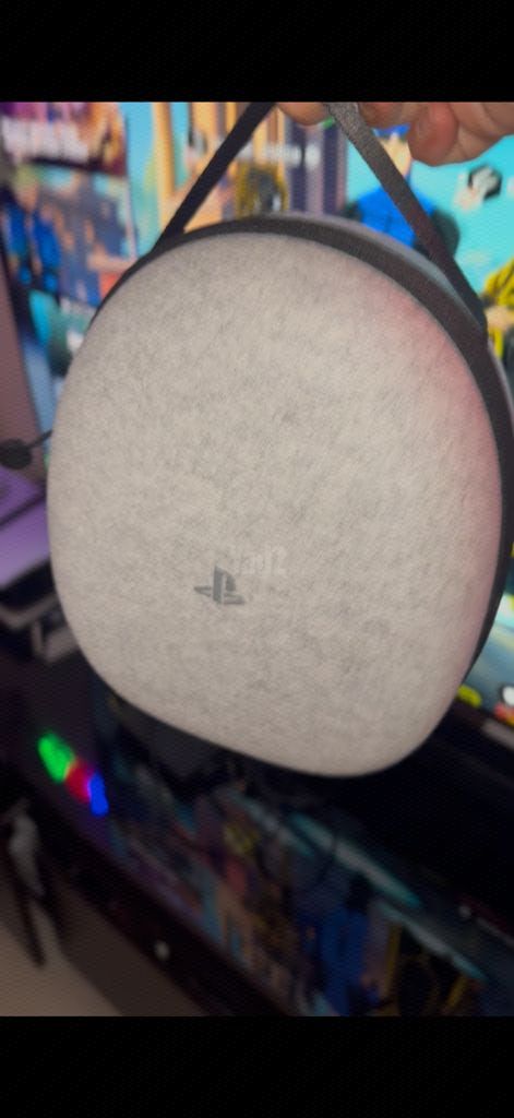 בצבע שחור Sony Pulse Elite