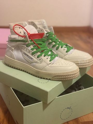 נעלי off white