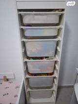 אחסון למשחקים עם מגירות