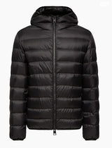 מעיל מונקלר Moncler