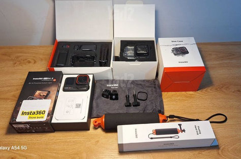 insta360 Ace pro2 ואביזרים