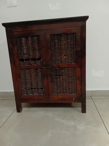 ארונית