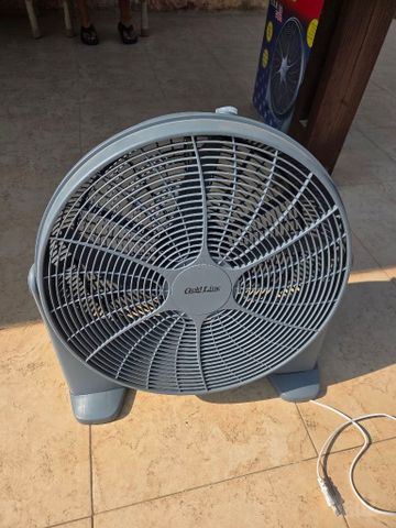 מאוורר ריצפתי