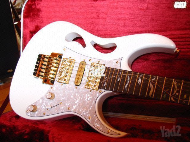 Steve Vai "PIA" signature